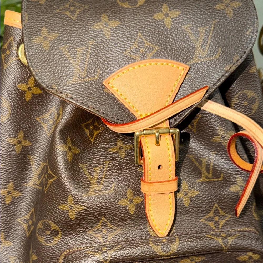 Louis Vuitton Montesouris mm Brown vintage Monogram Backpack